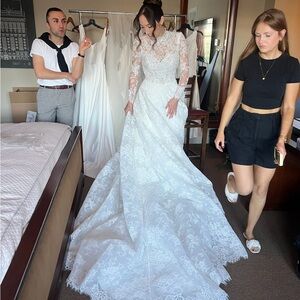 Elegant White Lace Wedding Dress